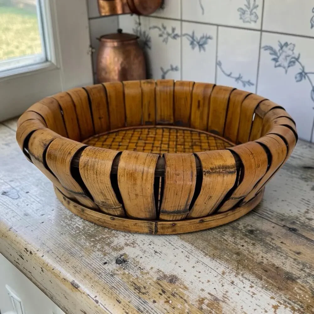 Vintage Hand Woven Wooden Bent Bamboo Slats Fruit Basket/Serving Tray 15”x4.5”